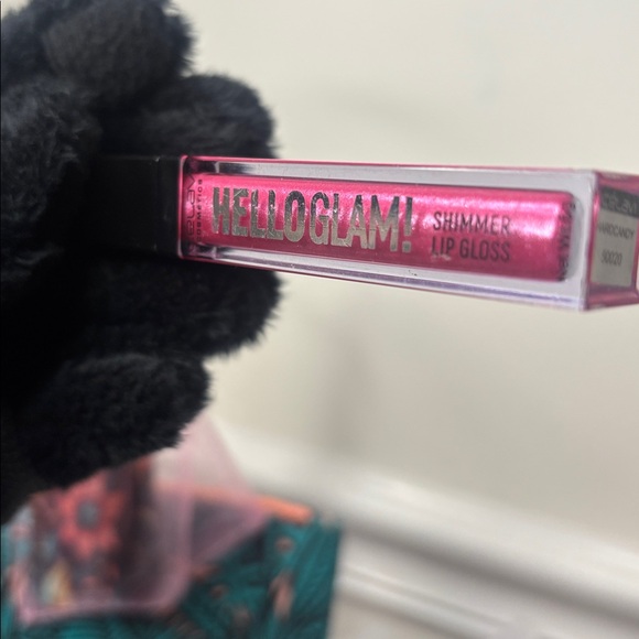 🔥HELLO KITTY LIP-CARE: LIPGLOSS, LIP BALM BUNDLE - Picture 5 of 12